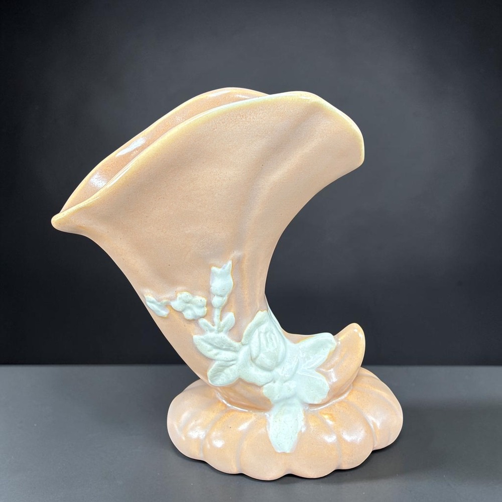 Weller Pottery Peach Cameo Cornucopia Vase Vessel Vintage Floral Rose 6 Inch